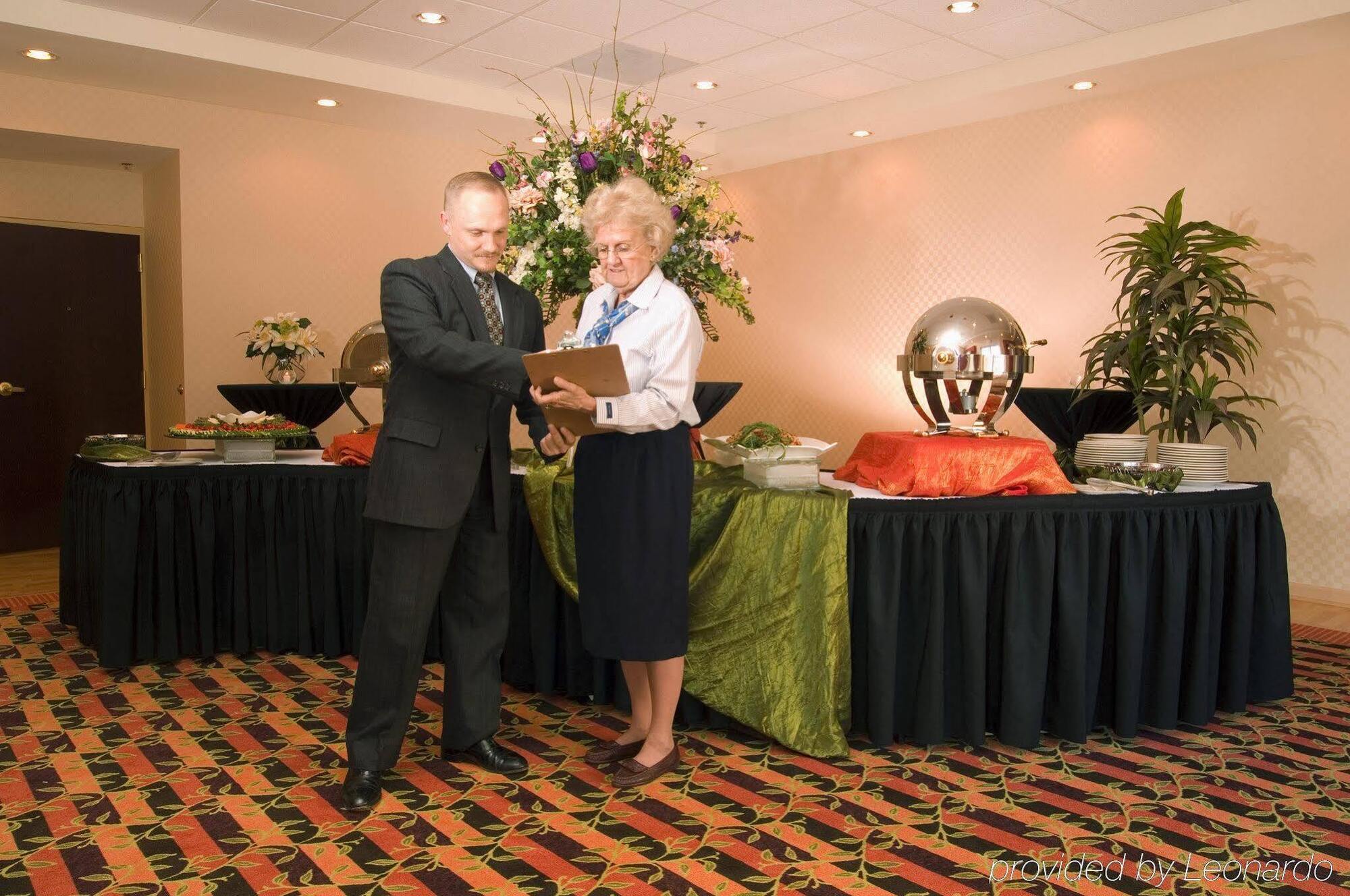 Holiday Inn Express Hotel & Suites Greenville-I-85 & Woodruff Road By Ihg מראה חיצוני תמונה